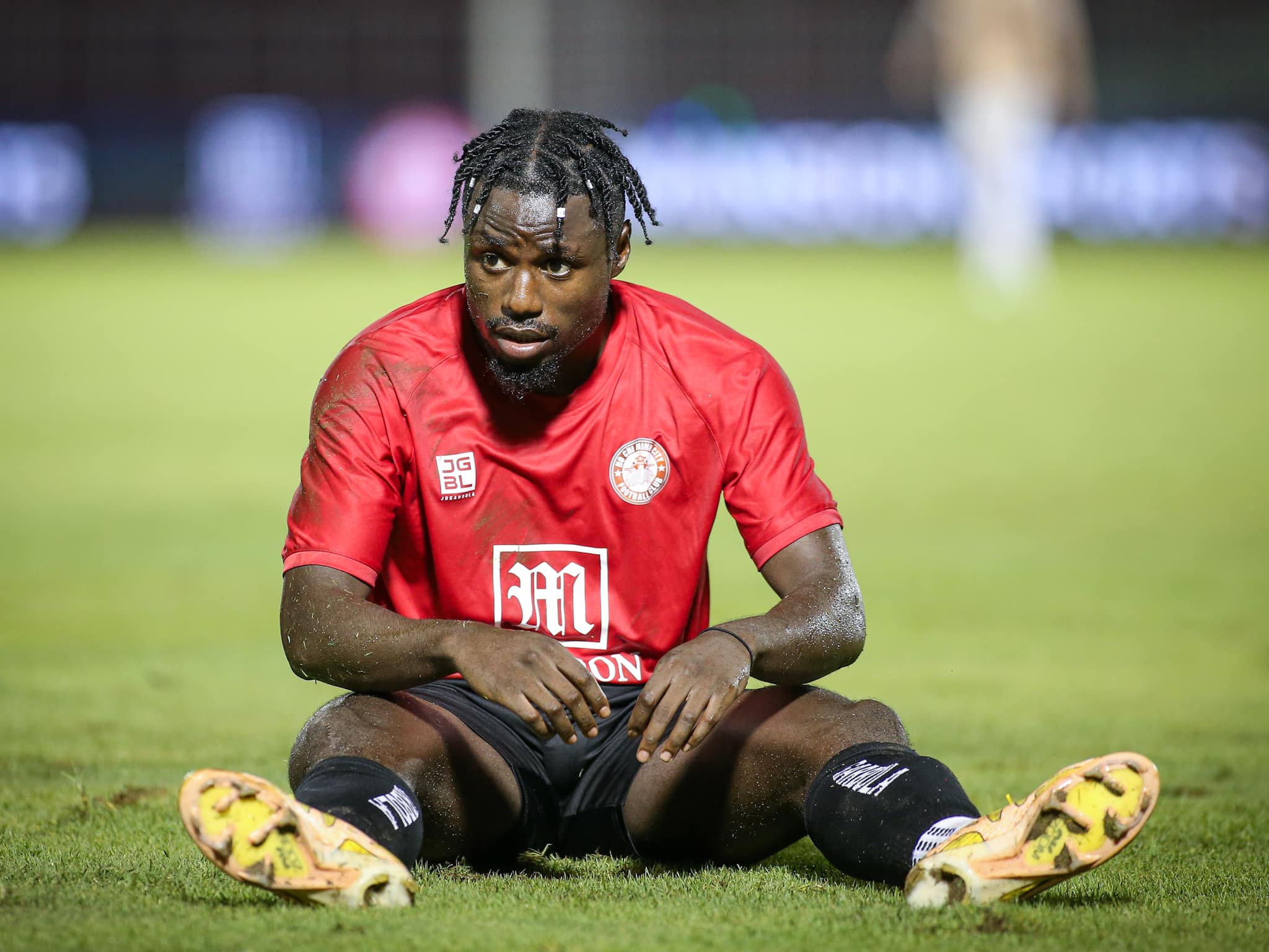 Caagu Thủ Paul-Georges Ntep