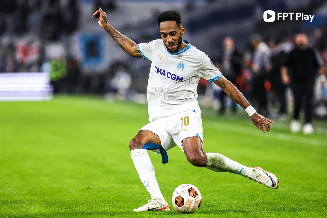 Cầu Thủ Aubameyang