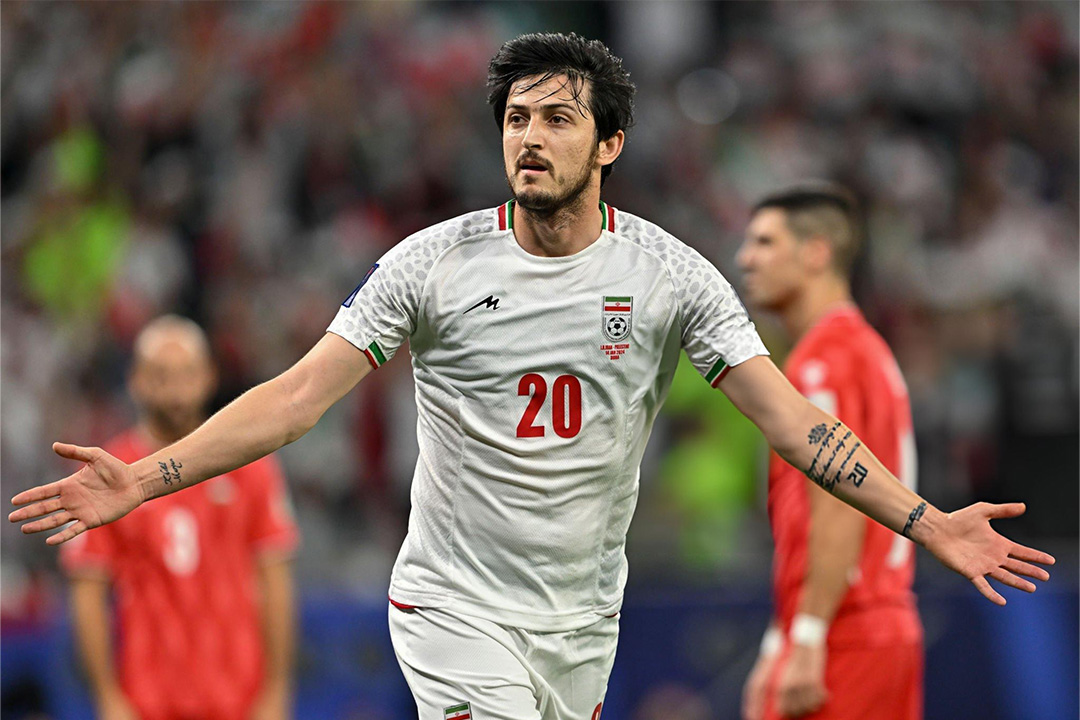 Cầu Thủ Sardar Azmoun tại trận đấu giữa Iran - Nhật Bản