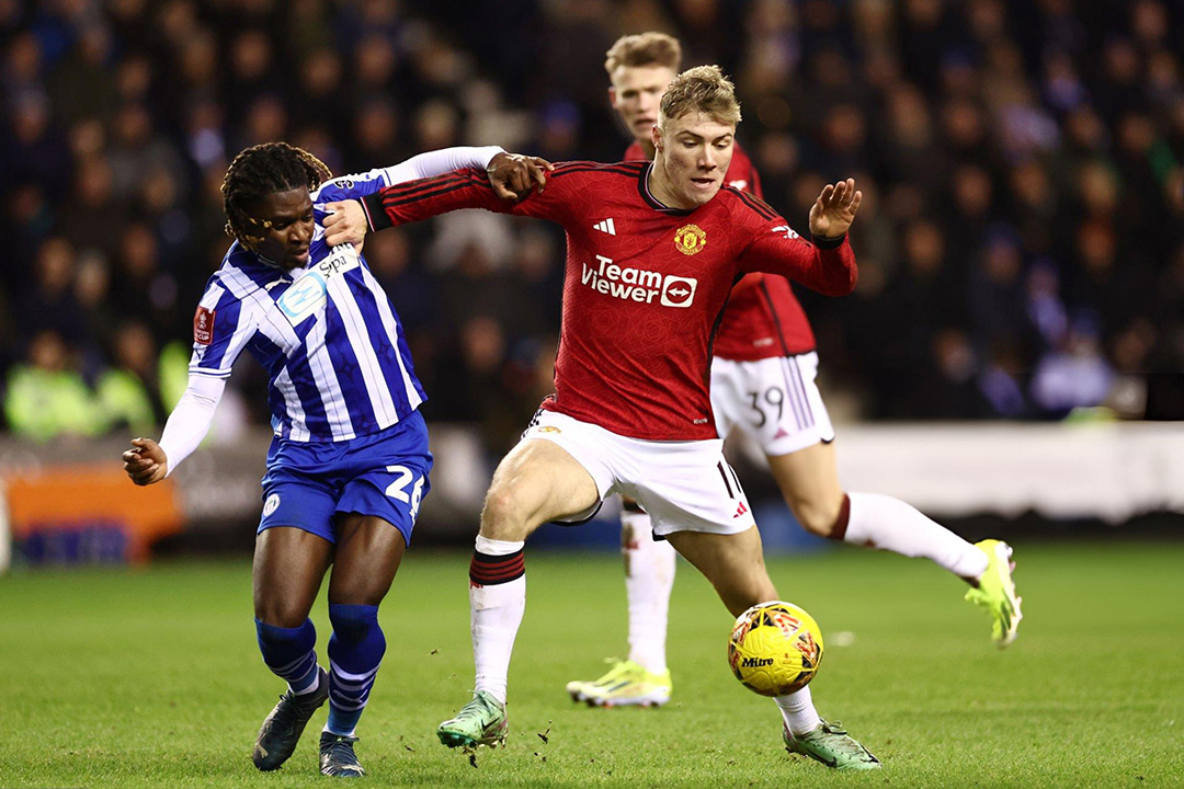 Cầu Thủ Rasmus Hojlund (Manchester United)