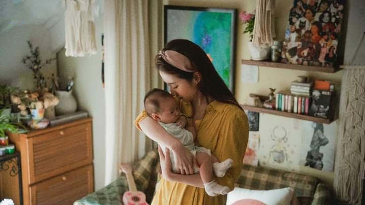 Lưu Diệc Phi Vai Bà Mẹ Đơn Thân Trong Phim Chuyện Của Hoa Hồng
