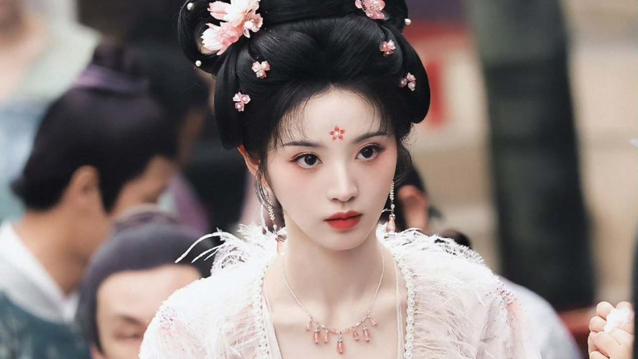 Nữ chính trong Tử Dạ Quy
