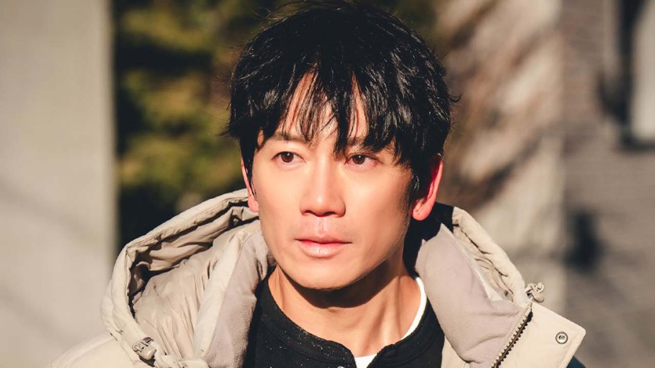 Ji Sung trong vai Jang Jae Kyeong